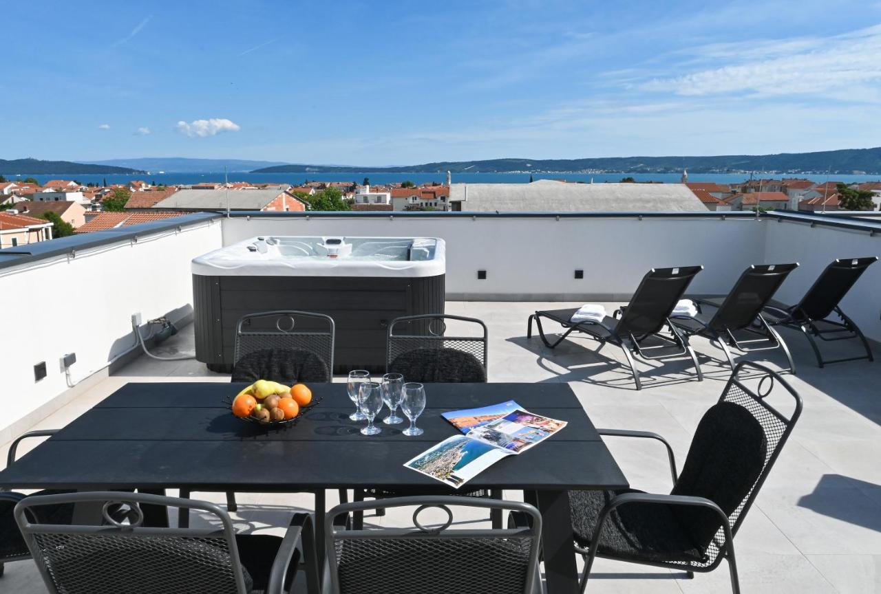 Rooftop New Castel 2023 Kaštela Exterior foto